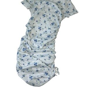 SHEIN Blue Floral White Top